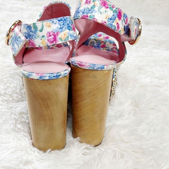 Sugar Thrillz Cottage Calling Floral Print Clogs Size 10M Nwot - Picture 6 of 10